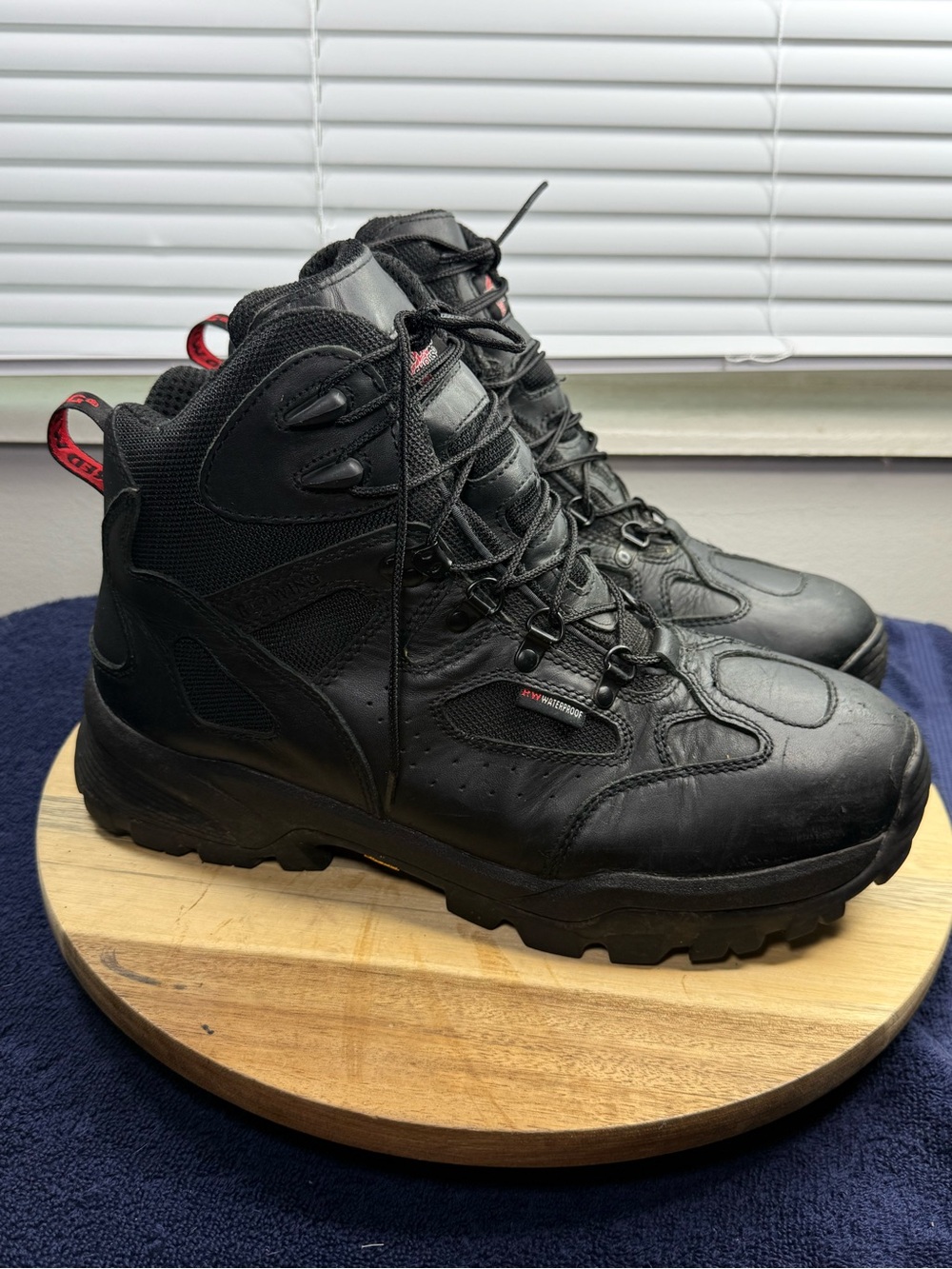 Red Wings 6690 Soft Toe Boots (Men’s 11)